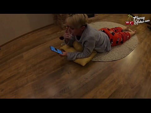 ❤️ La rossa boja xucla una polla enorme xucla i rebota sobre ella - Sexe anal ❤️❌ Porno al ca.porngifer.ru ❌️